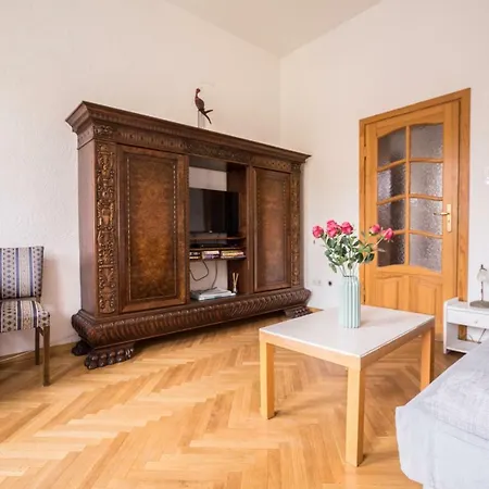 Apartment Piekarska *