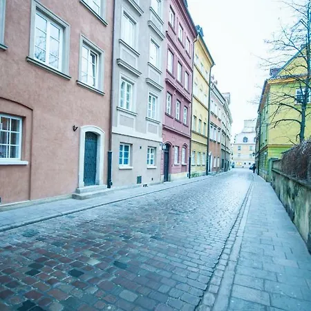 Piekarska * Warsaw