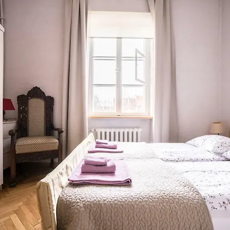 Apartment Piekarska Warsaw